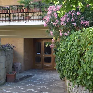 Eva's House Rom